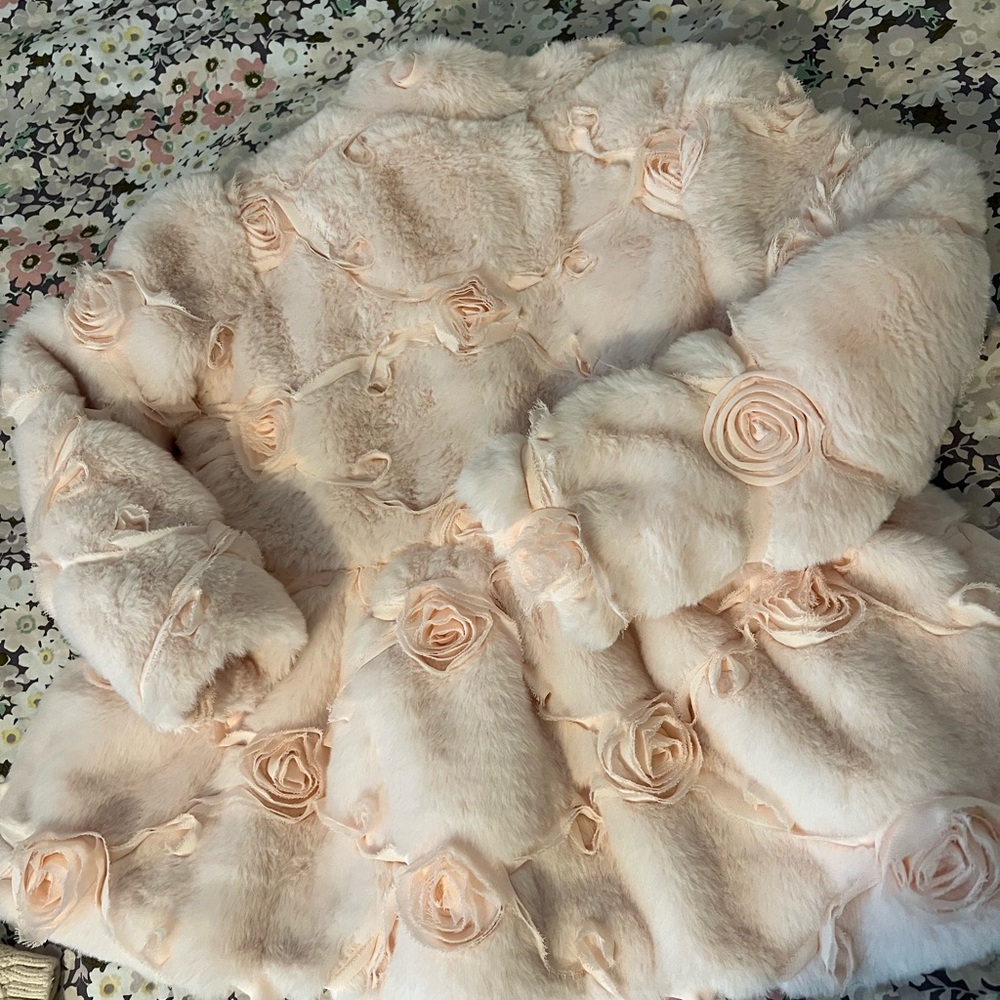 Biscotti Collection Girls Size 3 Faux fur light pink with roses coat